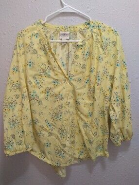 ST. Johns Bay Floral Button Down Blouse